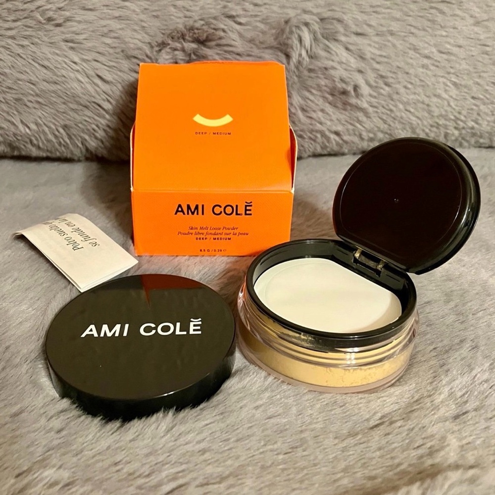 Ami Colé Skin Melt Loose Setting Powder Medium Deep
